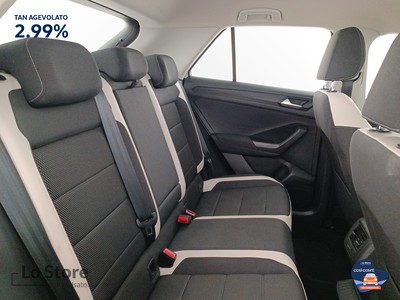 9 - Volkswagen T-Roc eschini auto