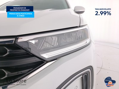 7 - Volkswagen T-Roc eschini auto