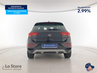 5 - Volkswagen T-Roc eschini auto