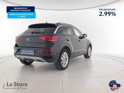4 - Volkswagen T-Roc eschini auto