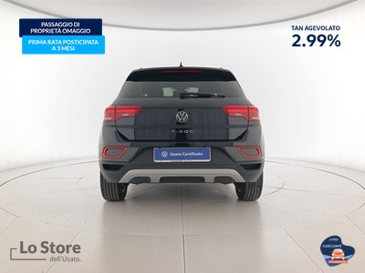 5 - Volkswagen T-Roc eschini auto