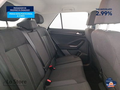 9 - Volkswagen T-Roc eschini auto