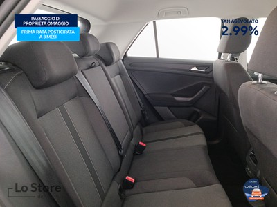 9 - Volkswagen T-Roc eschini auto