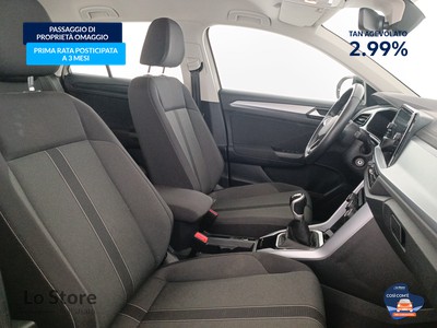 10 - Volkswagen T-Roc eschini auto