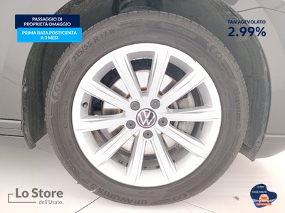 8 - Volkswagen Passat eschini auto