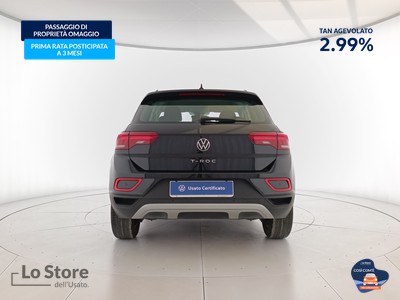 5 - Volkswagen T-Roc eschini auto