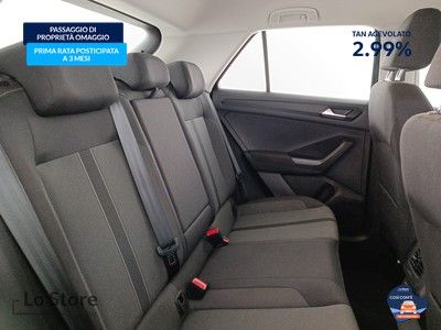 9 - Volkswagen T-Roc eschini auto