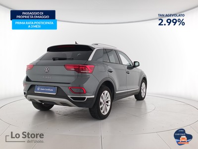 4 - Volkswagen T-Roc eschini auto