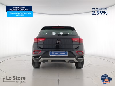 5 - Volkswagen T-Roc eschini auto