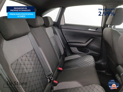 9 - Volkswagen Taigo eschini auto