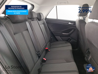 9 - Volkswagen T-Roc eschini auto