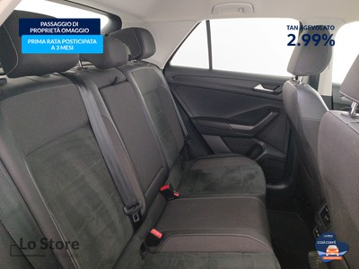 9 - Volkswagen T-Roc eschini auto