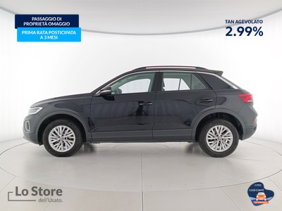 3 - Volkswagen T-Roc eschini auto