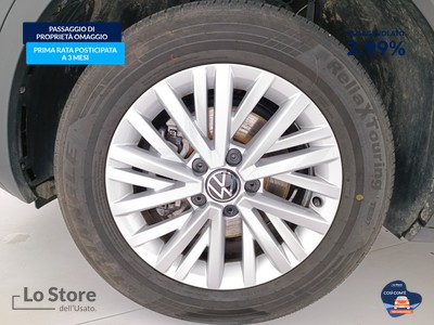 8 - Volkswagen T-Roc eschini auto