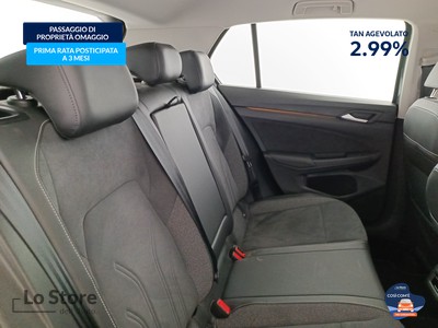 9 - Volkswagen Golf eschini auto
