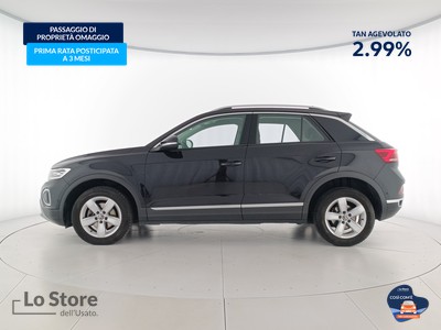 3 - Volkswagen T-Roc eschini auto