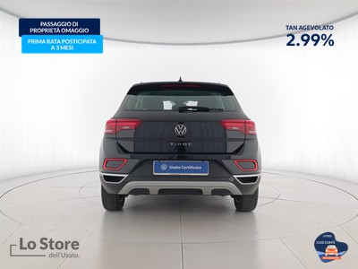 5 - Volkswagen T-Roc eschini auto