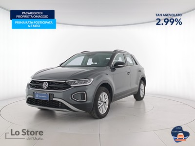 1 - Volkswagen T-Roc eschini auto