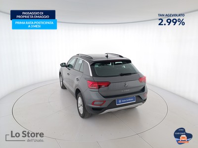 6 - Volkswagen T-Roc eschini auto