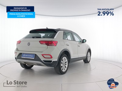 4 - Volkswagen T-Roc eschini auto