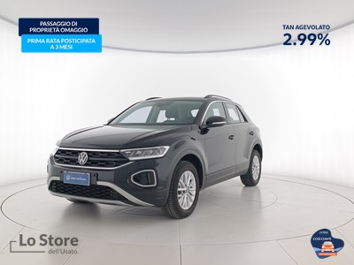 1 - Volkswagen T-Roc eschini auto