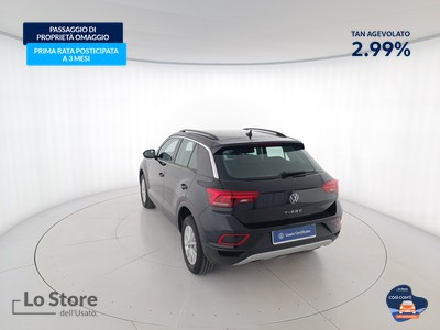 6 - Volkswagen T-Roc eschini auto