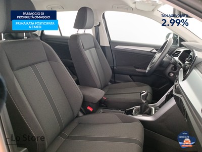 10 - Volkswagen T-Roc eschini auto
