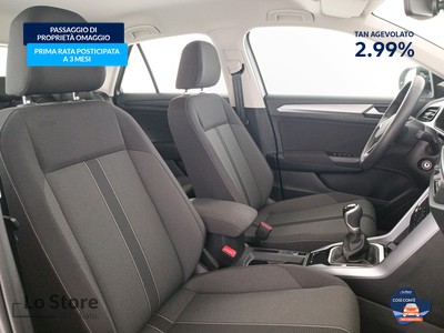 10 - Volkswagen T-Roc eschini auto