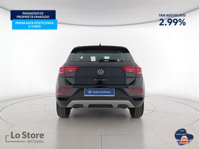 5 - Volkswagen T-Roc eschini auto
