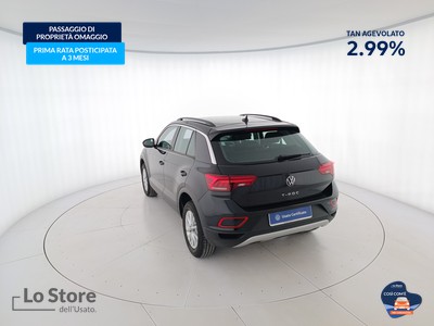 6 - Volkswagen T-Roc eschini auto