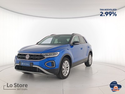 1 - Volkswagen T-Roc eschini auto