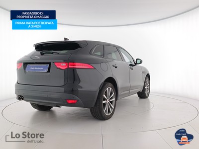 4 - Jaguar F-Pace eschini auto