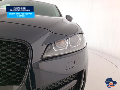 7 - Jaguar F-Pace eschini auto