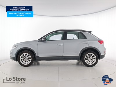 3 - Volkswagen T-Roc eschini auto