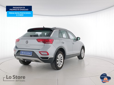 4 - Volkswagen T-Roc eschini auto