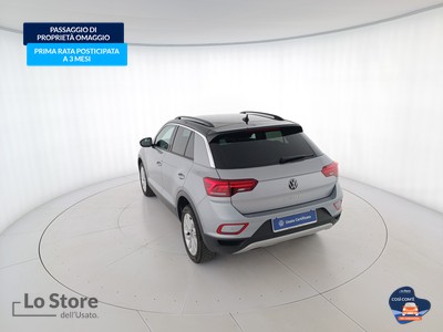 6 - Volkswagen T-Roc eschini auto