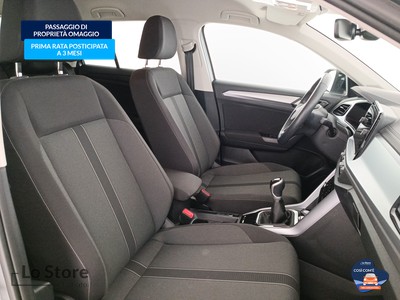 10 - Volkswagen T-Roc eschini auto