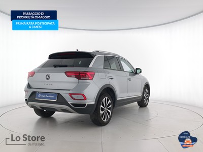 4 - Volkswagen T-Roc eschini auto