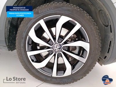 8 - Volkswagen T-Roc eschini auto
