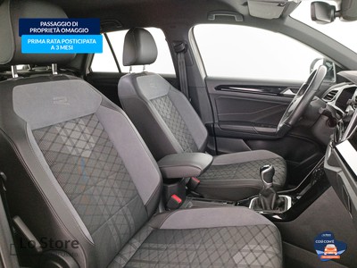 10 - Volkswagen T-Roc eschini auto