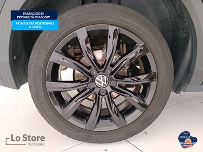 8 - Volkswagen T-Roc eschini auto