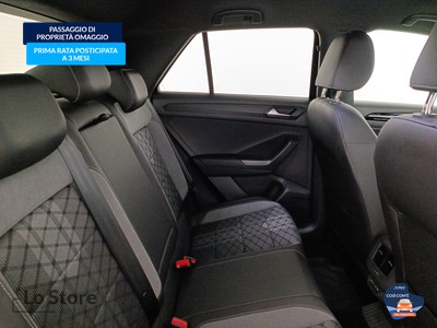 9 - Volkswagen T-Roc eschini auto