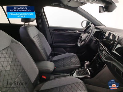 10 - Volkswagen T-Roc eschini auto