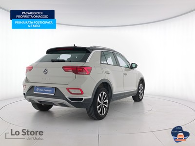 4 - Volkswagen T-Roc eschini auto