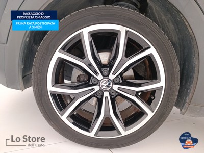 8 - Volkswagen T-Cross eschini auto