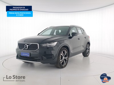 1 - Volvo XC40 eschini auto