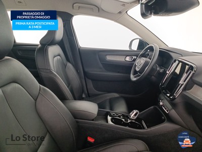 10 - Volvo XC40 eschini auto