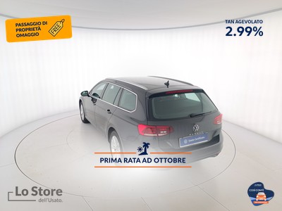 6 - Volkswagen Passat eschini auto