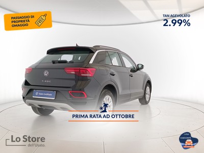 4 - Volkswagen T-Roc eschini auto