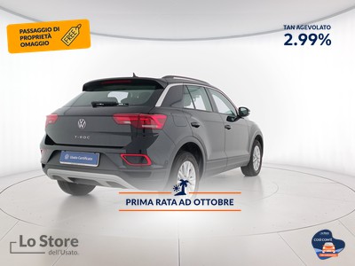 4 - Volkswagen T-Roc eschini auto